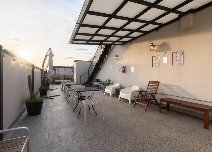 Holiday home 101 Lovely 2bdrm 2bath Ac Rooftop *